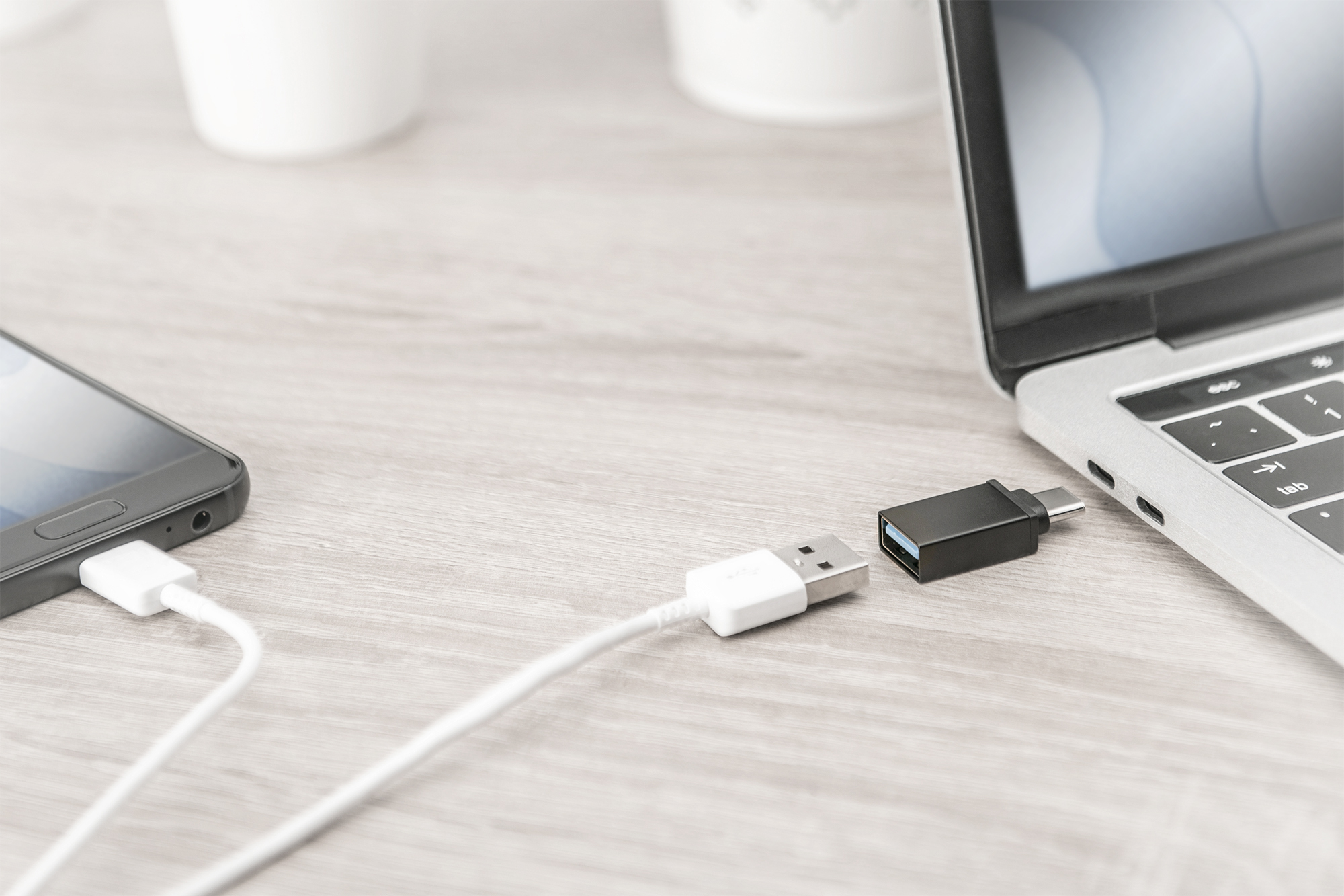 DIGITUS AK-300506-000-S USB Type-C Adapter, Type-C - A St/Bu