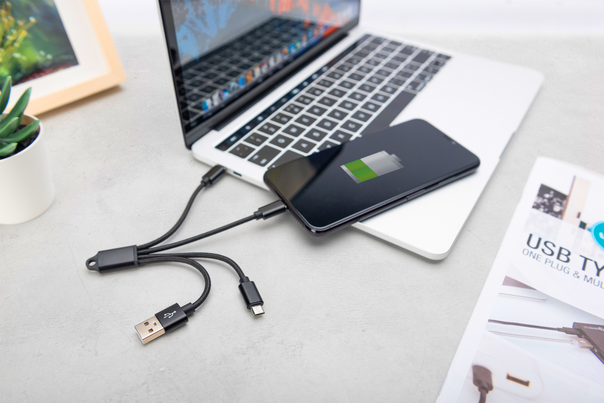 DIGITUS DB-300160-002-S USB Ladekabel USB A - Lightning+micro B+Type-C M/M/M/M 0,15m, 3 in 1 Kabel