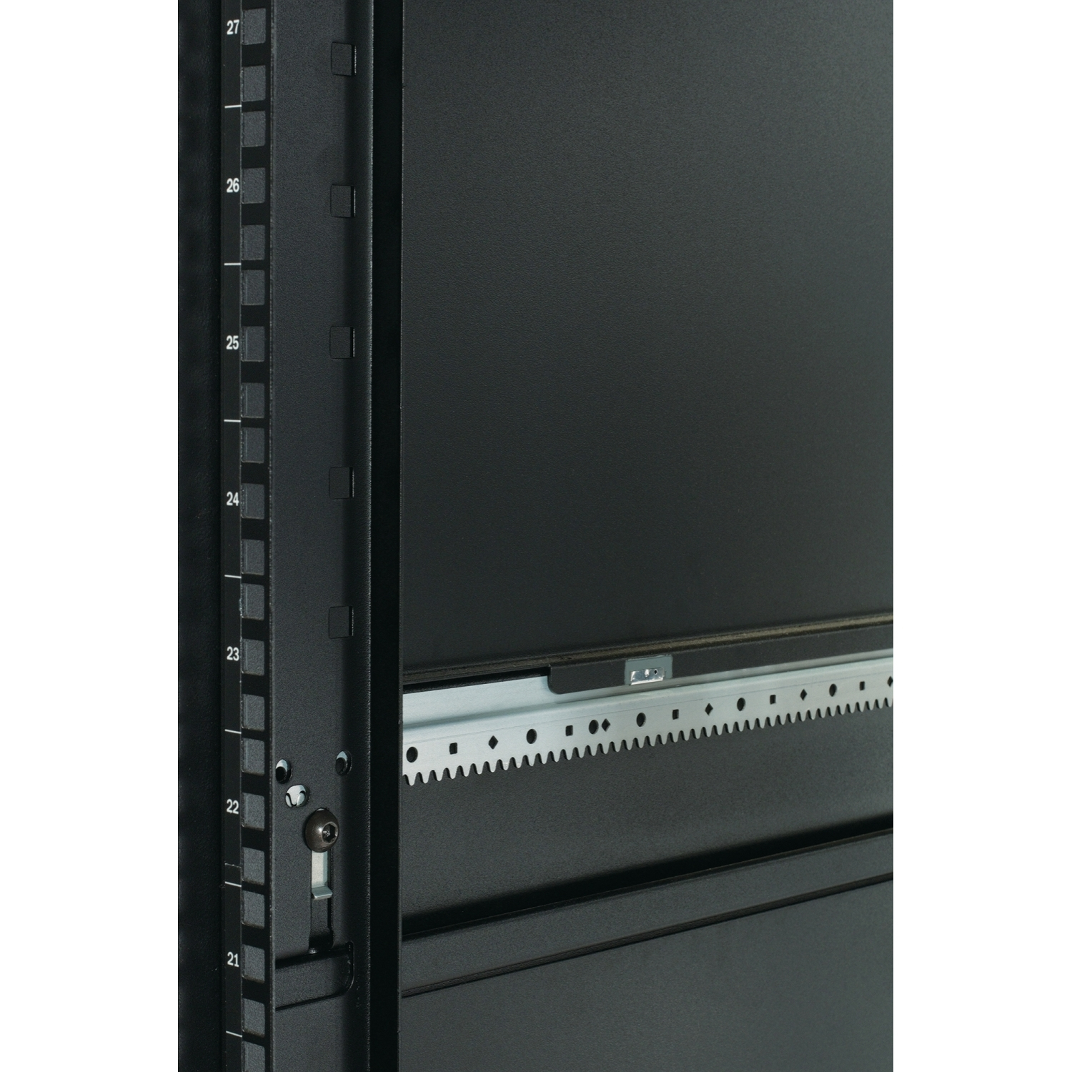 APC AR3100X617 - NetShelter SX 42U 600mm Wide x 1070mm Deep Enclosure Without Sides Without Doors Black