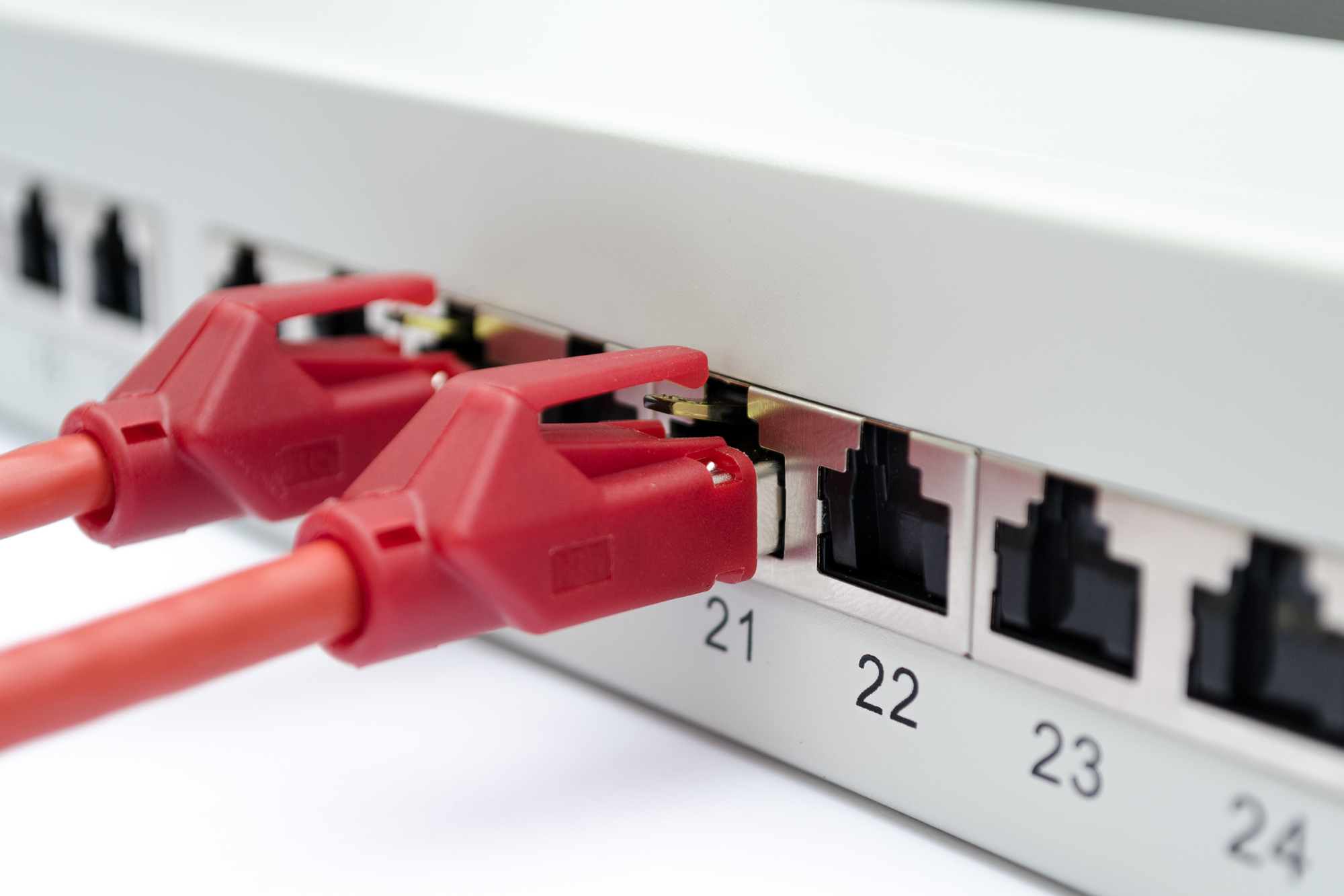 DIGITUS DN-91624S-EA Patch Panel CAT 6A Patch Panel, geschirmt,1HE, 24-Port, 8P8C, RAL 7035, DN-91624S-EA