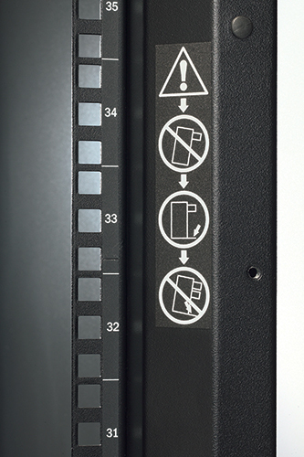 APC AR3100SP - NetShelter SX 42U 600mm Wide x 1070mm Deep Enclosure mit Sides Black -2000 lbs. Shock Packaging