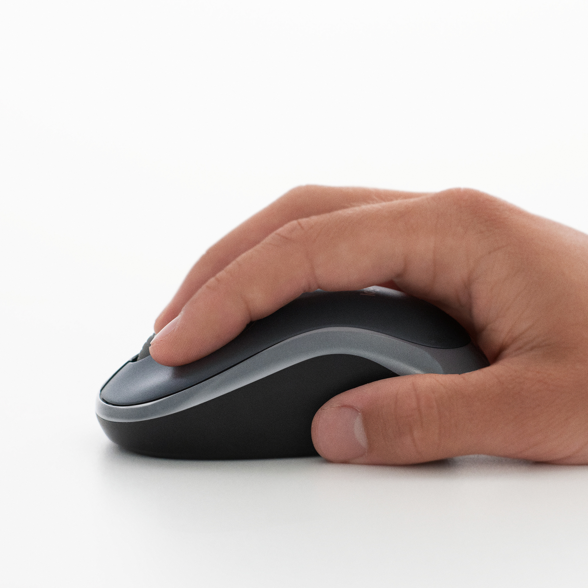 Logitech Maus M185 blau