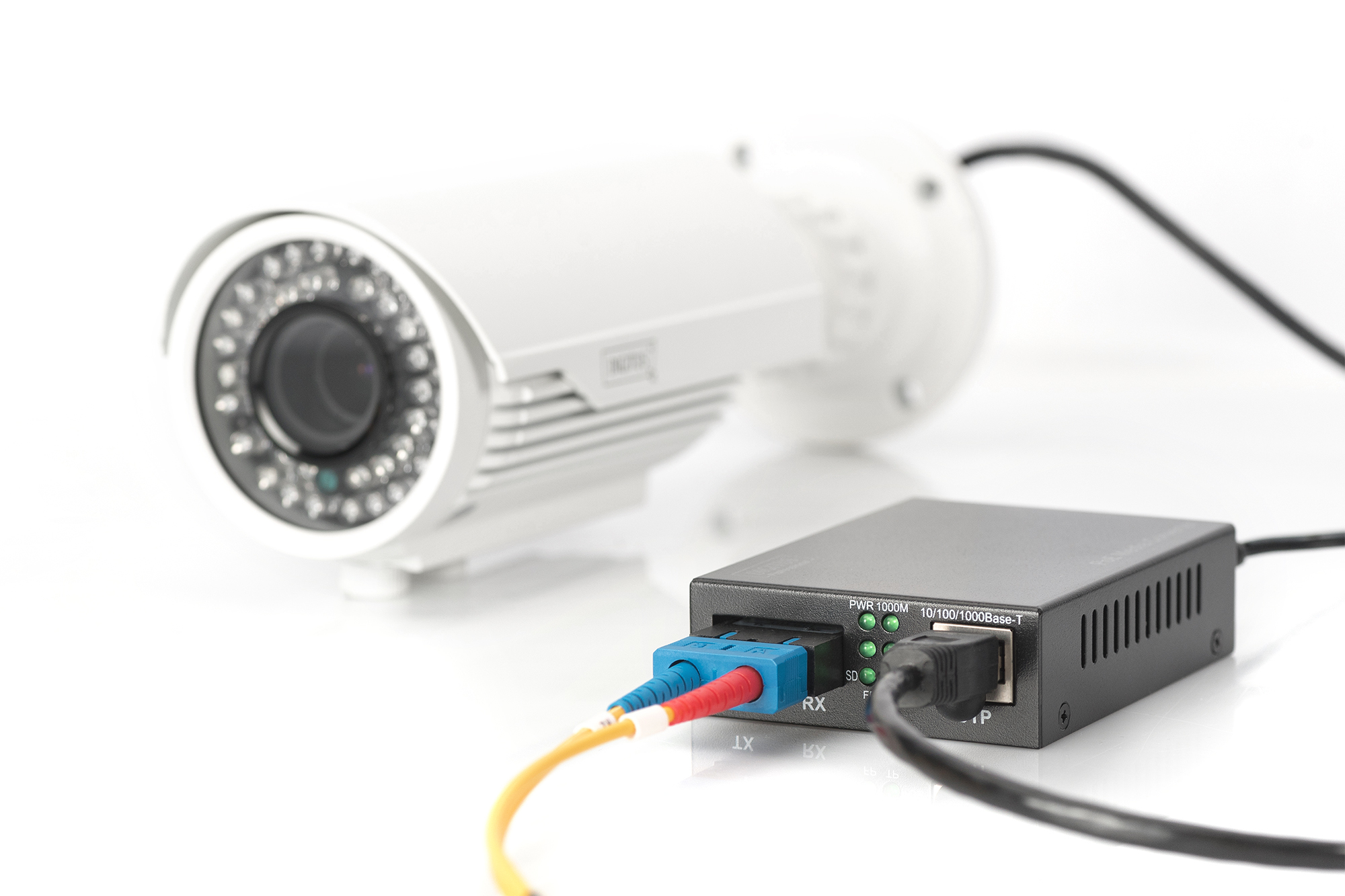 DIGITUS DN-82150 Gigabit PoE Medienkonverter, RJ45 / SC, MM, PSE