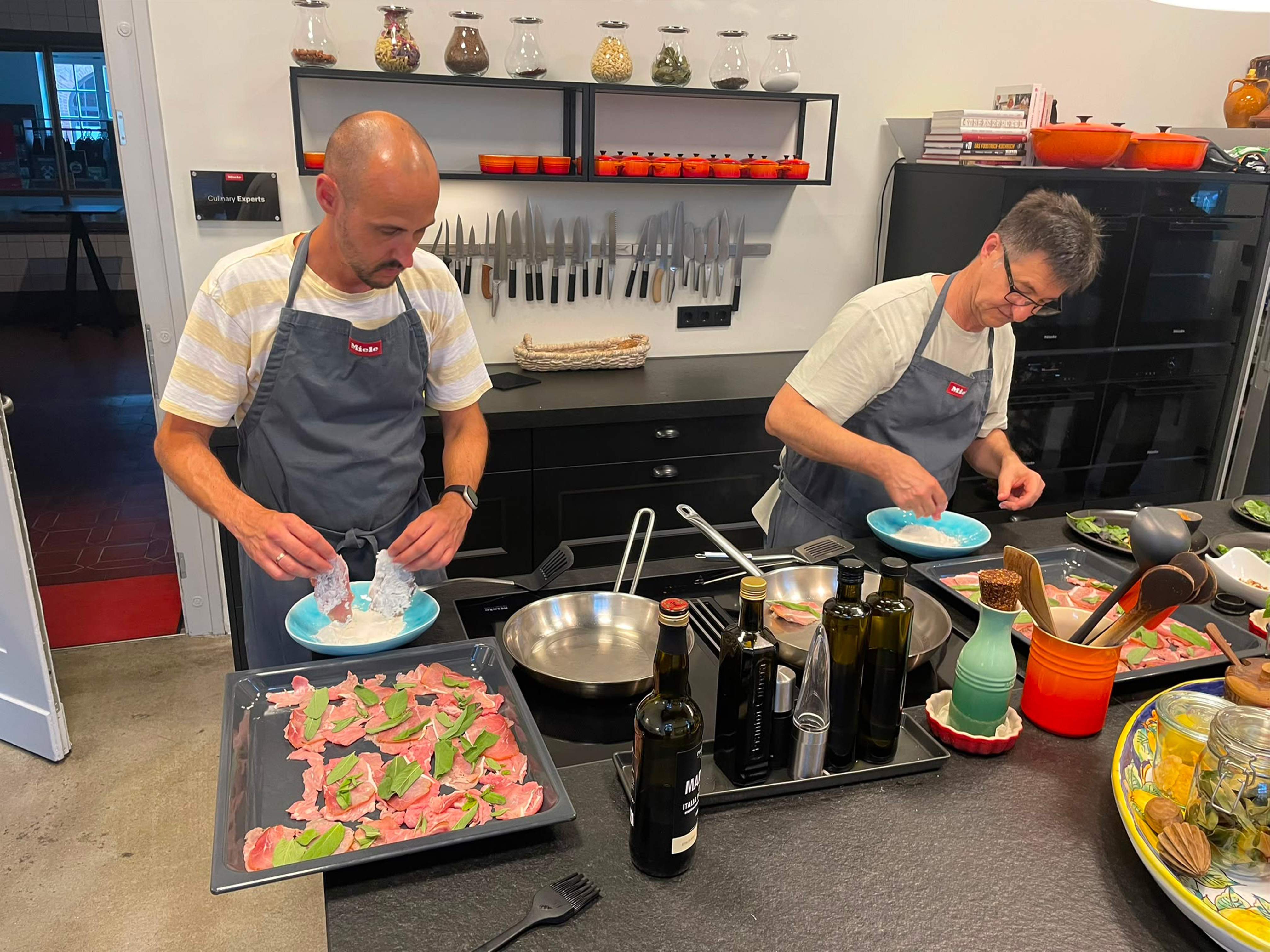 kitchen, Küche, Koch, Schürze, Lebensmittelzubereitung