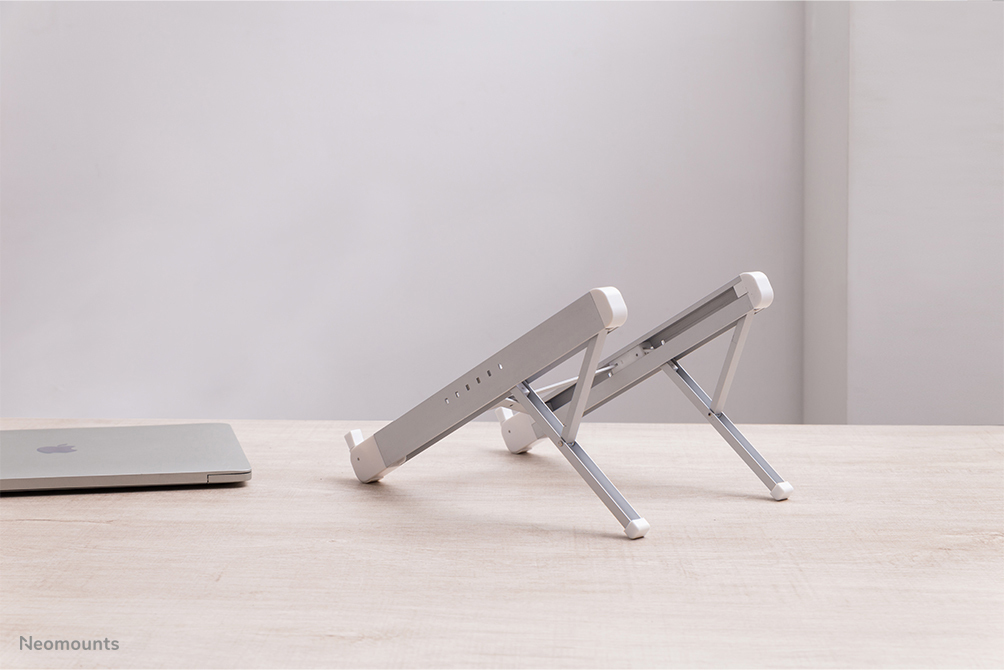 Neomounts faltbarer Laptop-Ständer - Notebook-Ständer - Silber - 27,9 cm (11 Zoll) - 43,2 cm (17 Zoll) - 279,4 - 431,8 mm (11 - 17 Zoll) - 5 kg