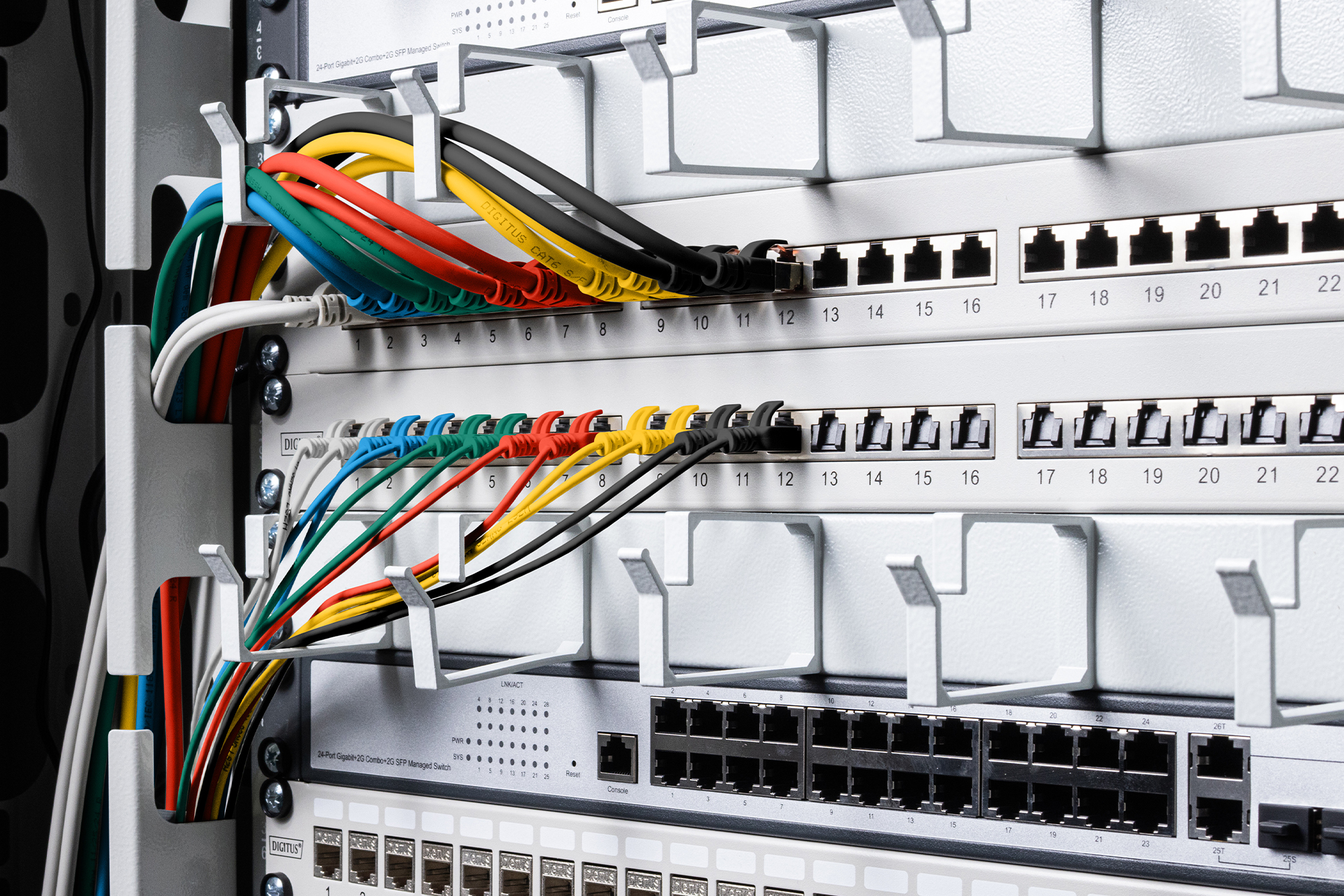 Netzwerk, Patchpanel, Kabelsalat, Rack, Switching