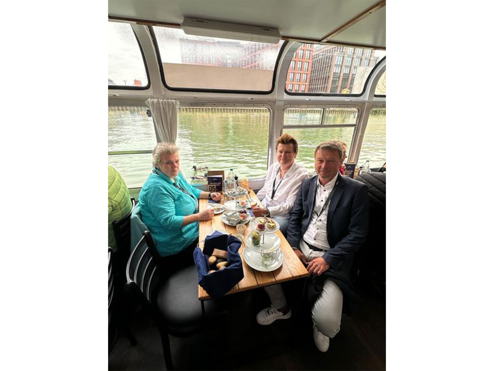 Gastronomen, Bootstour, Tischservice, Grau, Hemd