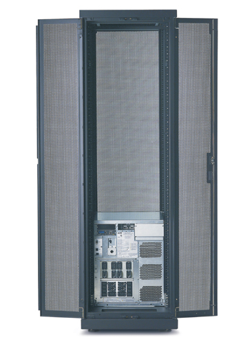 APC SYA4K8RMI - Symmetra LX 4kVA Scalable to 8kVA N+1 Rack-mount, 220/230/240V or 380/400/415V Elektronik, Hardware, Computer