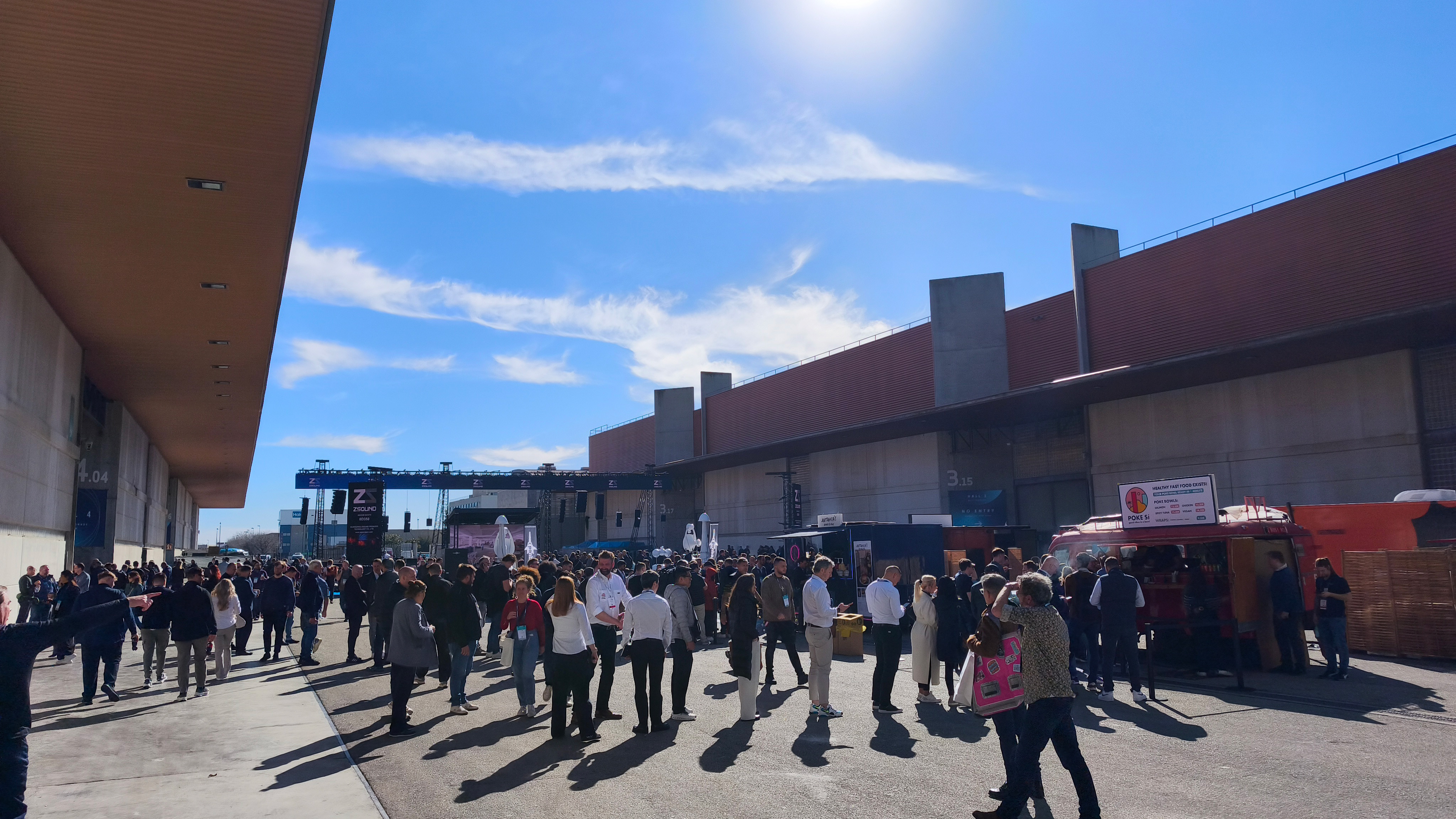Leute, Person, Gebäude, Hochschule, Handtasche
