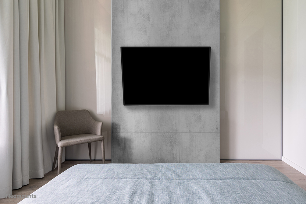 Neomounts TV-Wandhalterung - 101,6 cm (40 Zoll) - 165,1 cm (65 Zoll) - 100 x 100 mm - 600 x 400 mm - -2 - 12 Grad  - Schwarz
