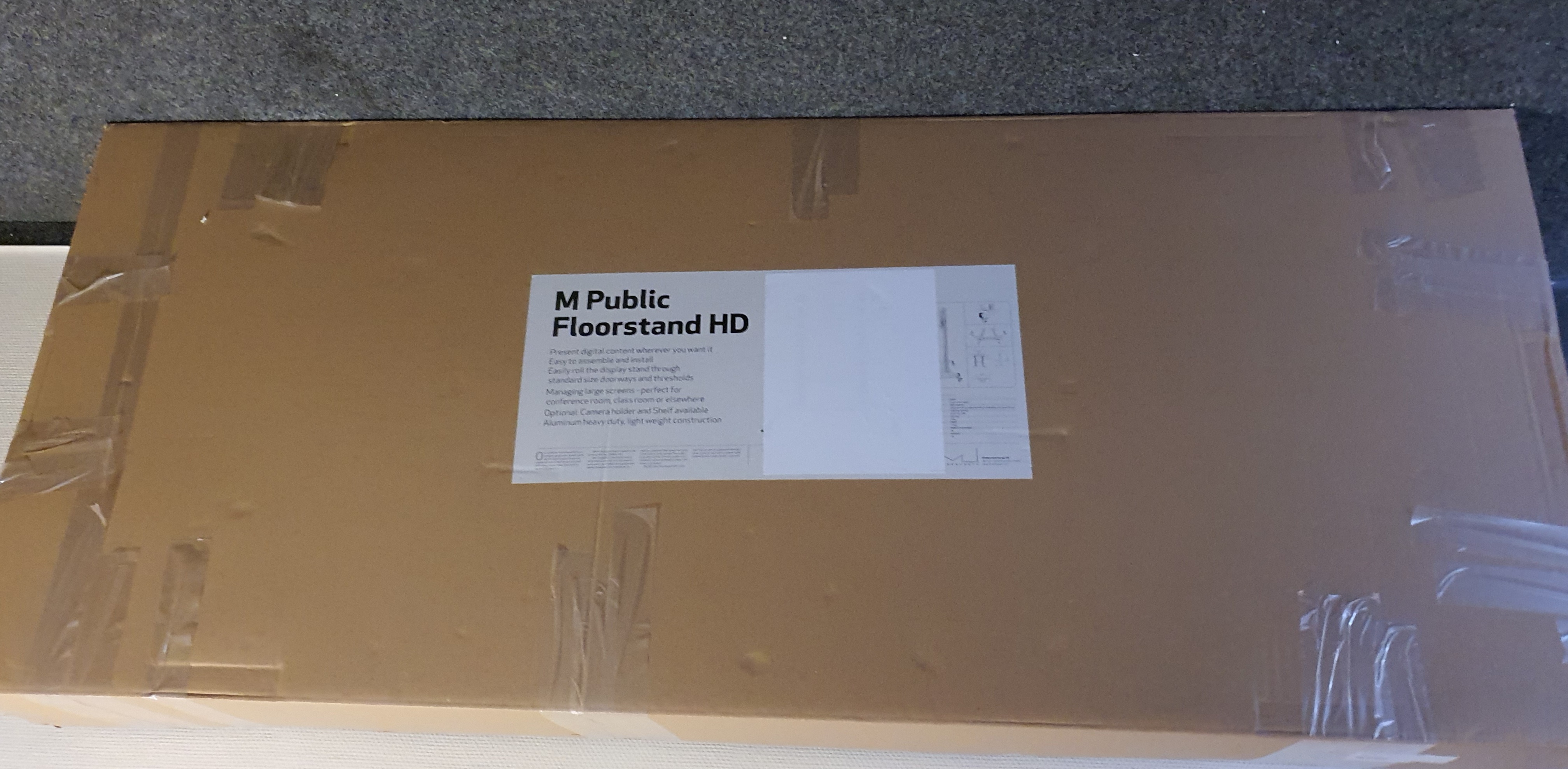 HAGOR M Public Floorstand HD