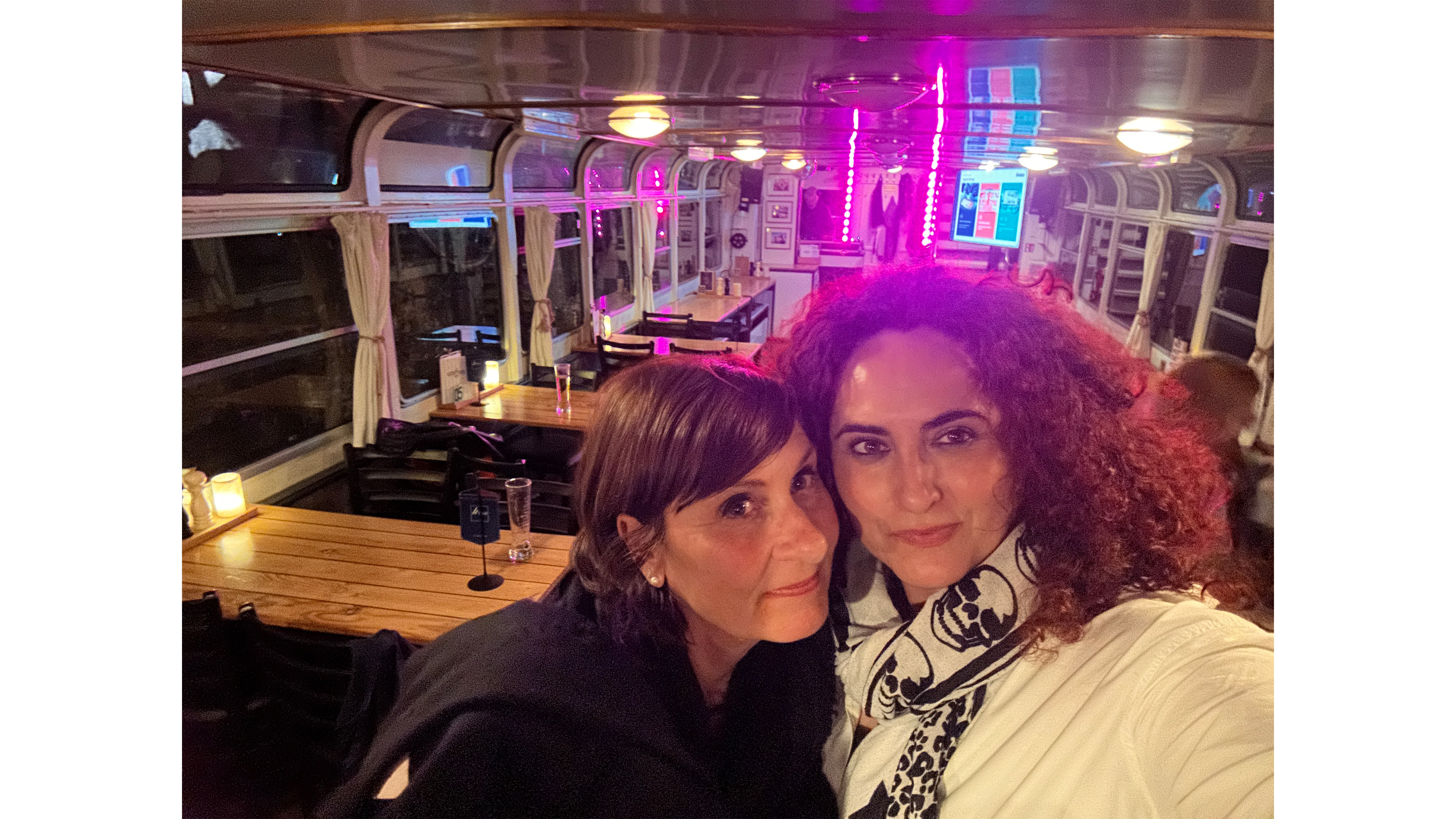 Restaurant, Beleuchtung, Erwachsener, Person, Frau