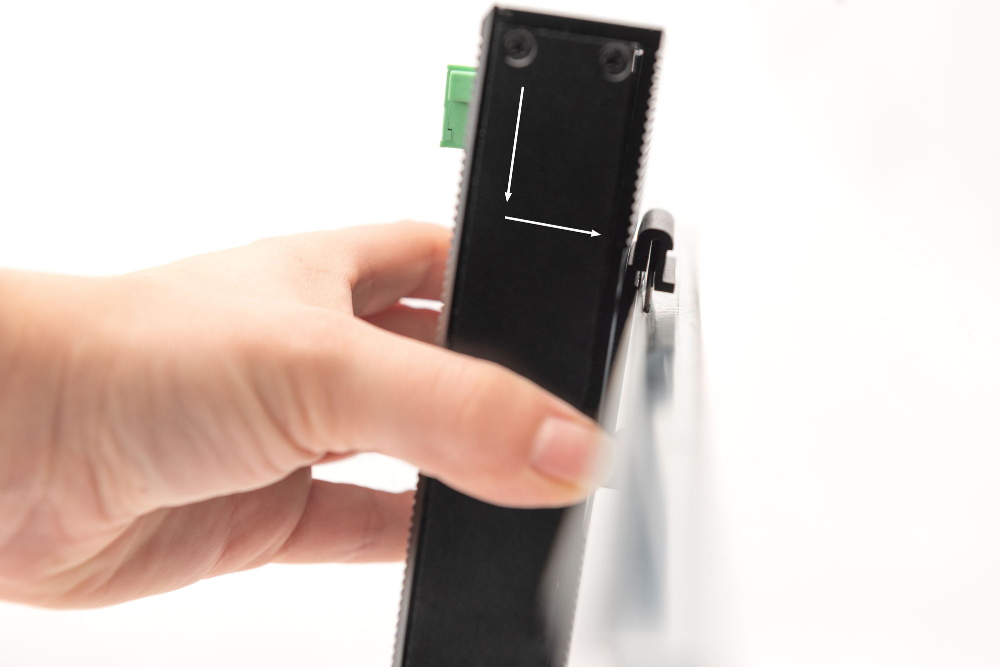 Modul, schwarzes Plastik, Stecker, Pfeilmarkierungen, Handgerät