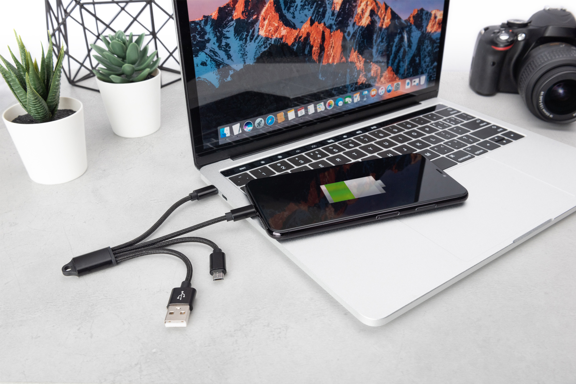 DIGITUS USB Ladekabel USB A - Lightning+micro B+Type-C M/M/M/M 0,15m, 3 in 1 Kabel
