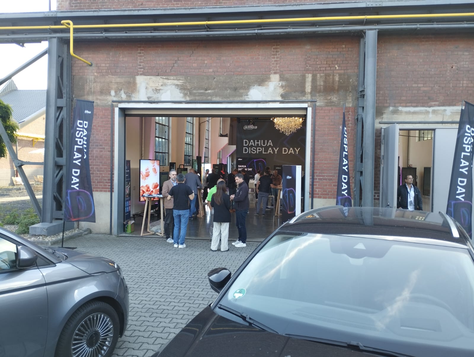 Auto, Person, Jeans, Schuh, Rad