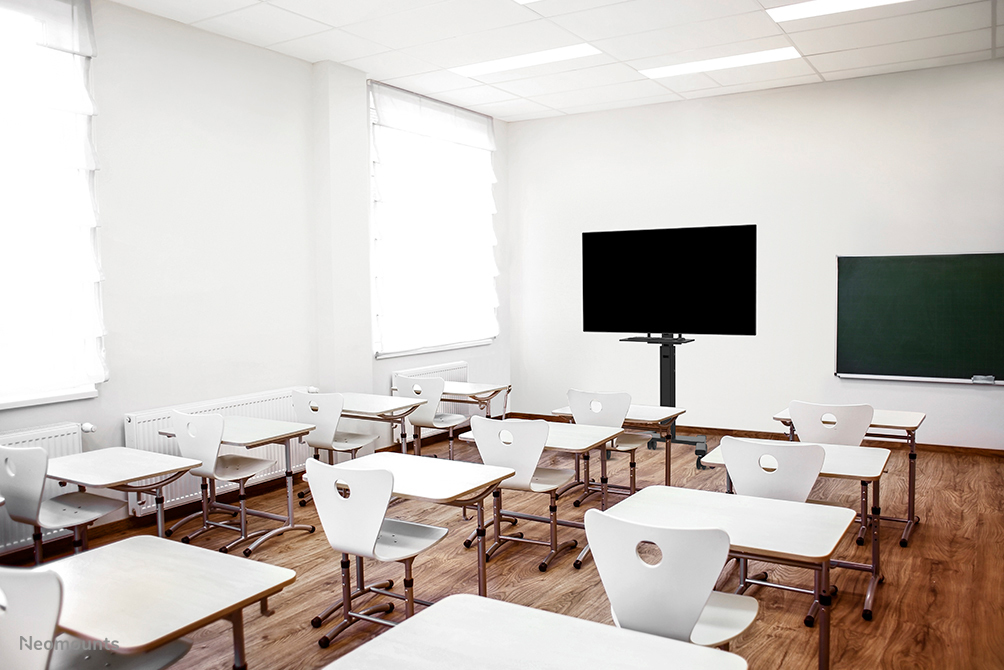 classroom, tische, stühle, projektor, tafel