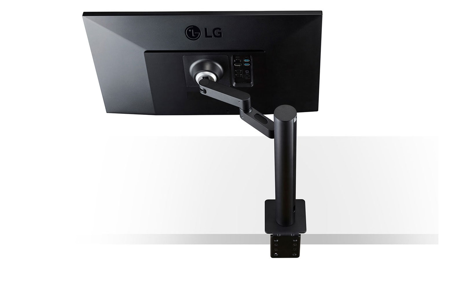 LG Monitor  27" 27UN880P-B UHD 4K DP HDMI USB-C USB IPS 16:9 black