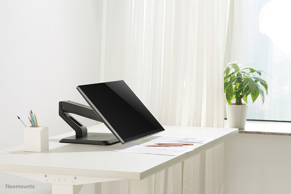 Neomounts Monitor-Tischhalterung - Freistehend - 10 kg - 38,1 cm (15 Zoll) - 81,3 cm (32 Zoll) - 100 x 100 mm - Schwarz