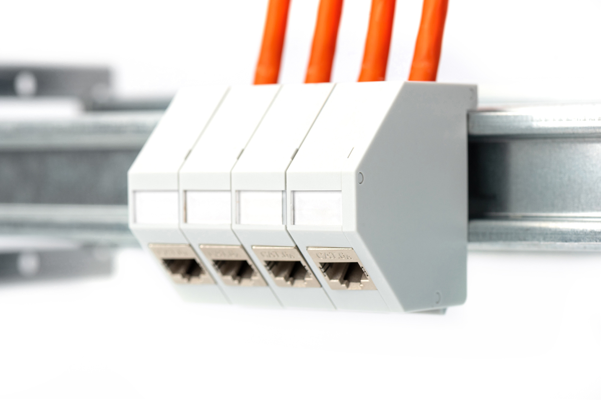 DIGITUS AN-25186 Keystone Gehäuse für Hutschienen Montage, IP20