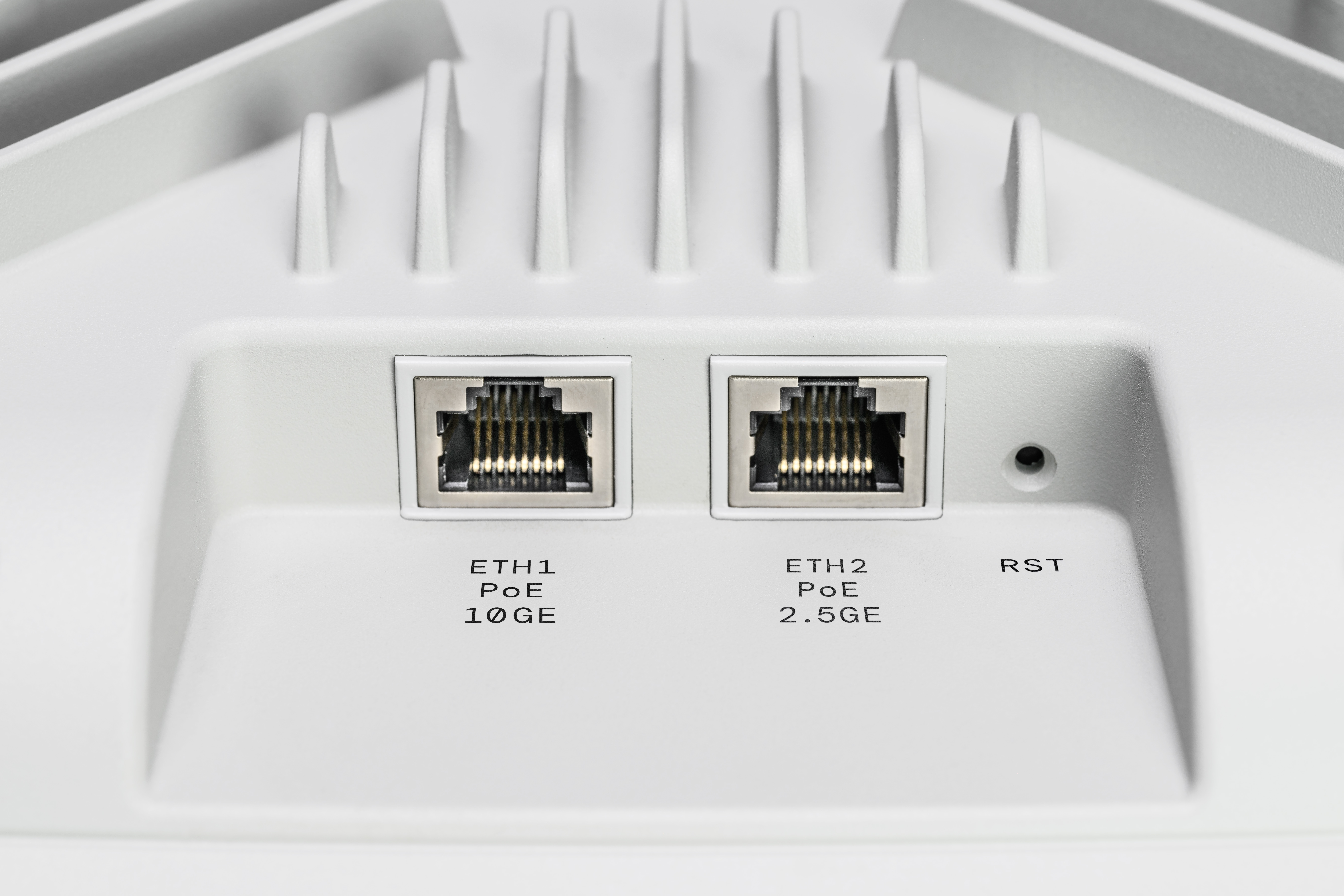 LANCOM Accesspoint LX-7500 - Wi-Fi 6 - 2.4 GHz, 5 GHz, 6 GHz
