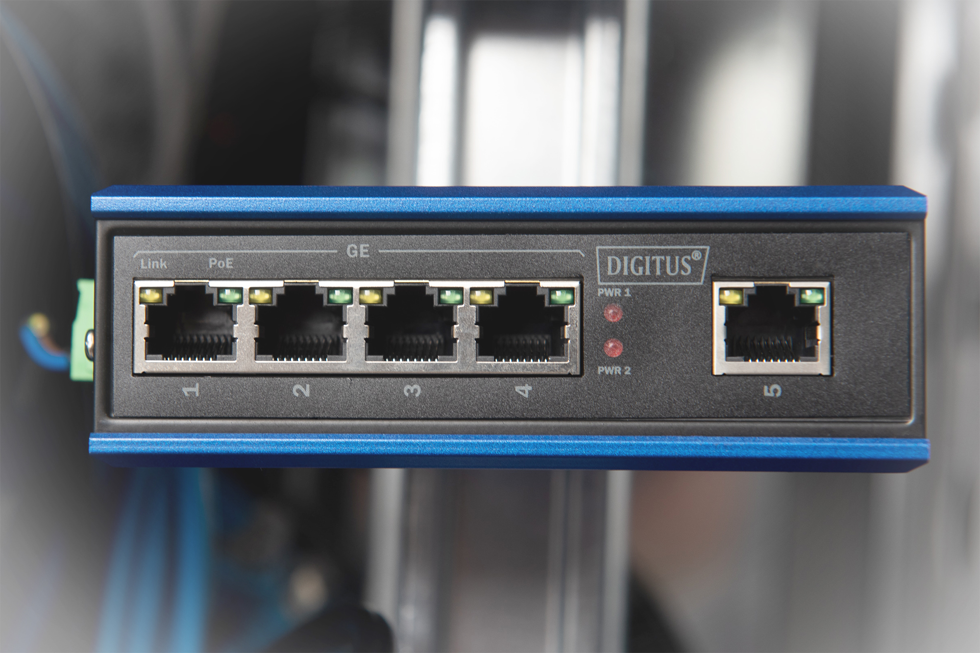 DIGITUS DN-651120 4 Port Gigabit Netzwerk PoE Switch, Industrial, Unmanaged, 1 RJ45 Uplink DIGITUS DN-651120 4 Port Gigabit Netzwerk PoE Switch, Industrial, Unmanaged, 1 RJ45 Uplink