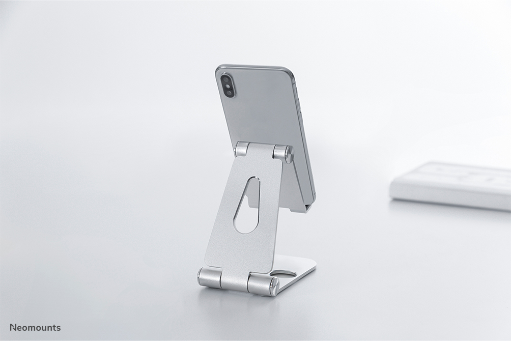 Neomounts Faltbarer Telefon-Ständer - Handy/Smartphone - Passive Halterung - Tisch/Bank - Indoor - Silber