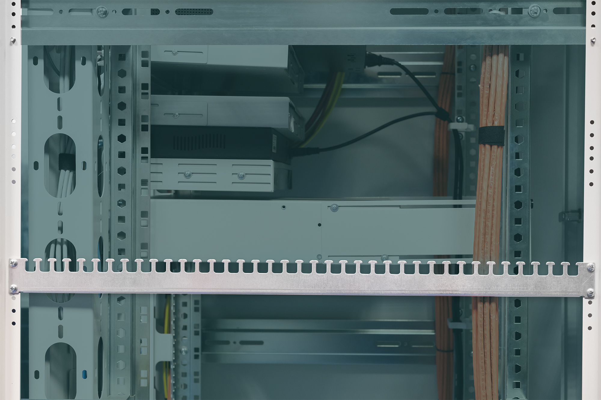 Serverrack, Network rack, Cable management, Copper cables, Rack mount