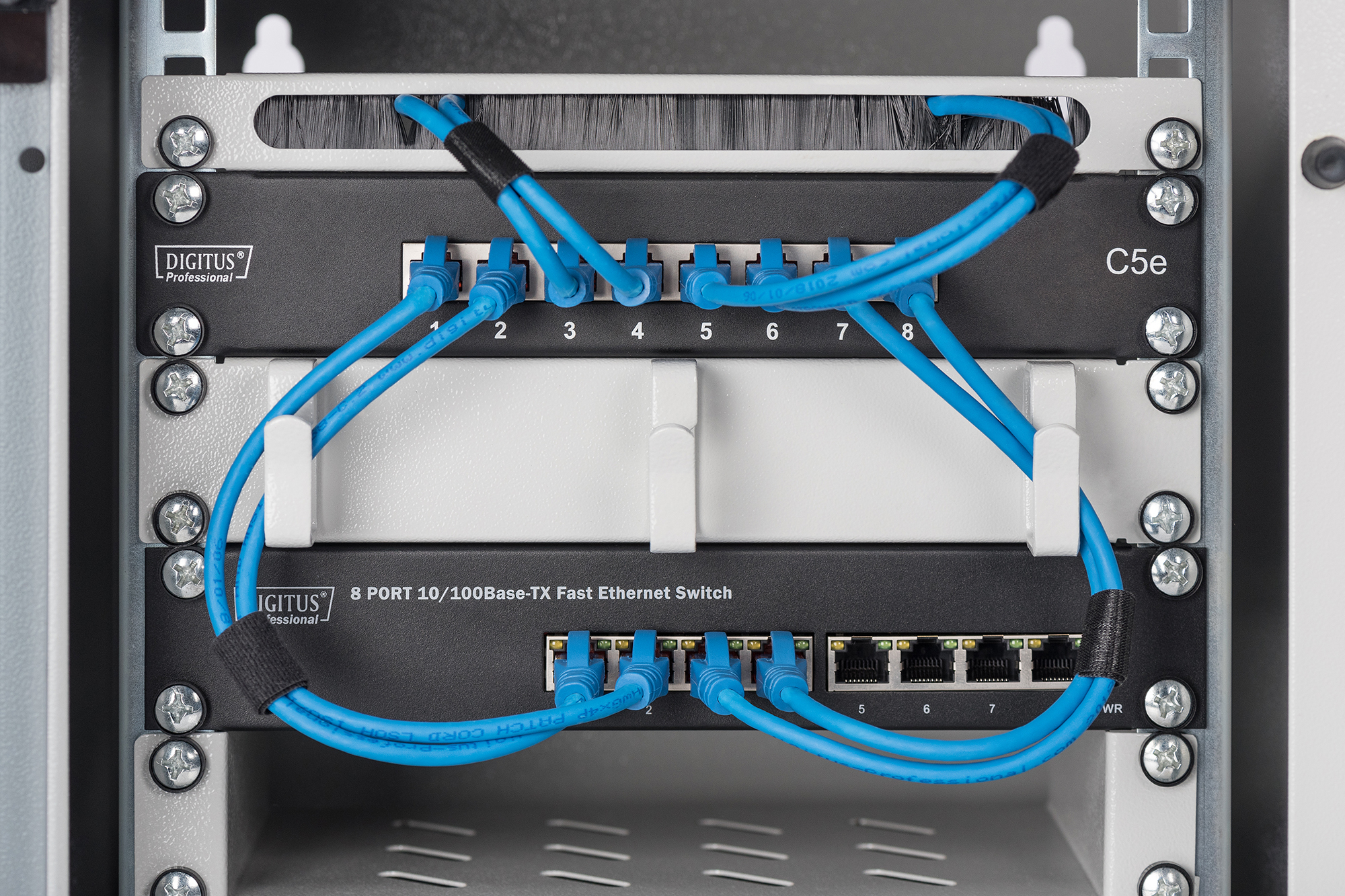 Netzwerk-Switch, Ethernet, Rack-Montage, Kabel, Blue-Cable