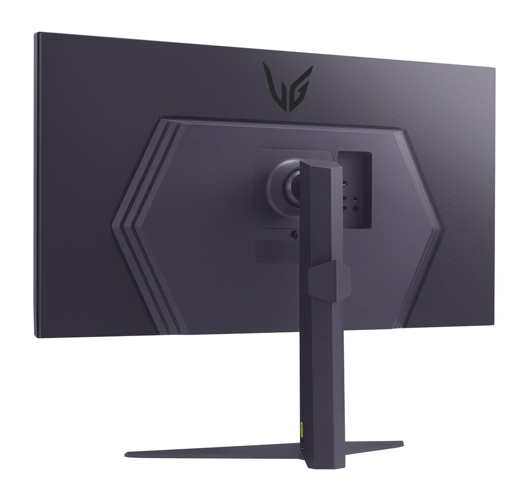 LG Monitor  32" 32GS75QX-B UltraGear WQHD HDMI DP 2560x1440