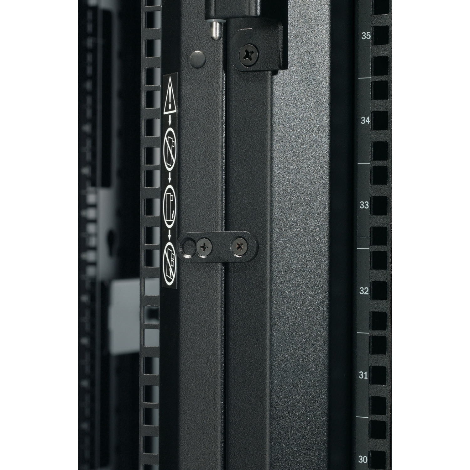 Rack,  Serverrack,  Metallrahmen,  Vertikalrails,  Sicherheitsetiketten