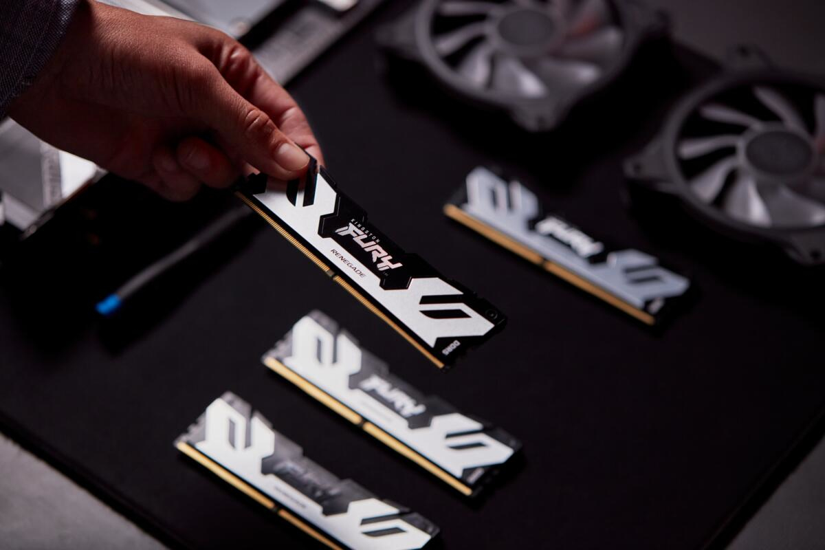 RAM Desktop DDR5 48GB 6000MHz Kingston FURY Renegade Pro (KF560C32RS-48) RAM Desktop DDR5 48GB 6000MHz Kingston FURY Renegade Pro (KF560C32RS-48)