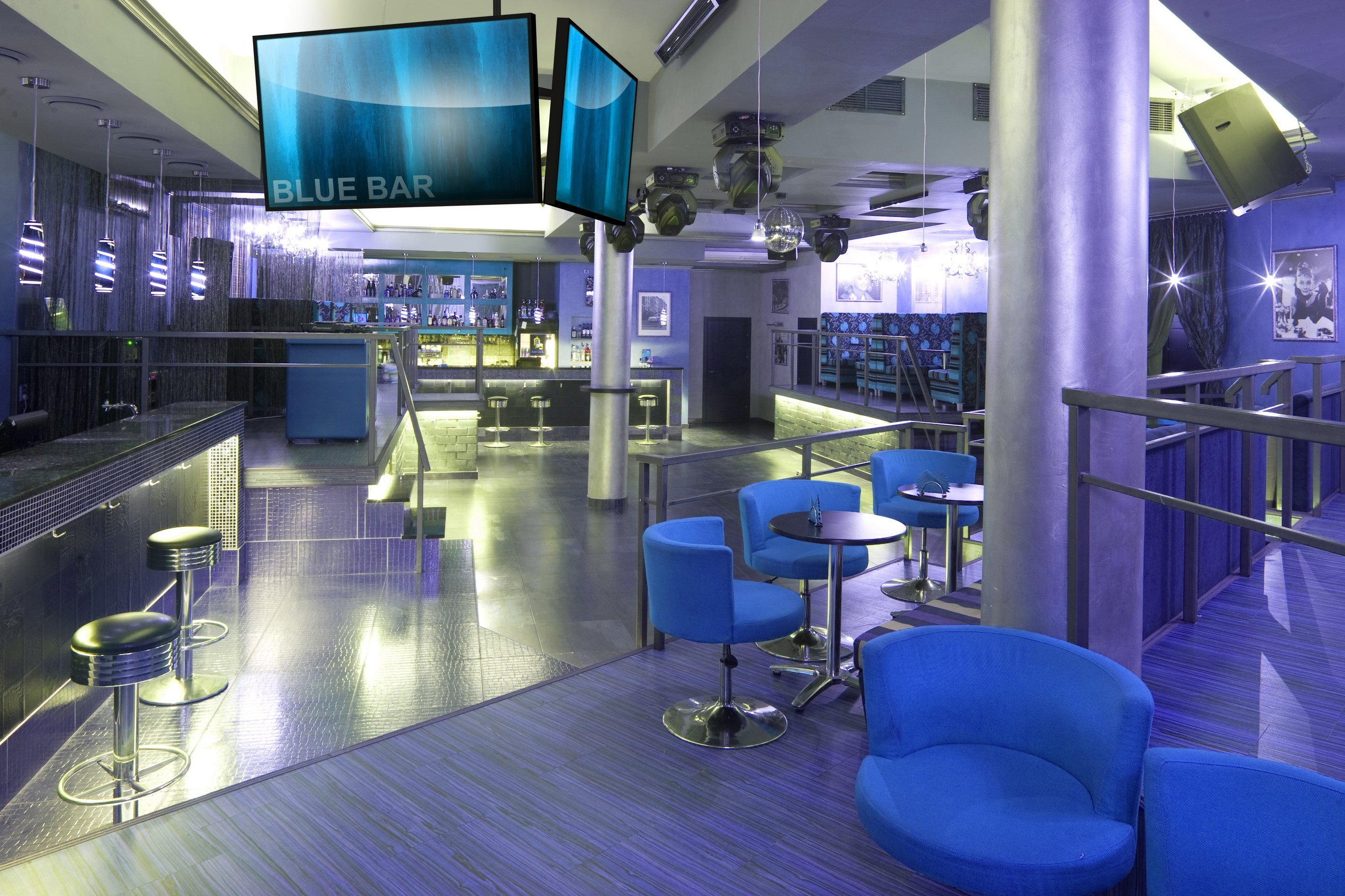 Peerless-AV DST970X2 Stuhl, Mobiliar, Drinnen, Lounge, Restaurant