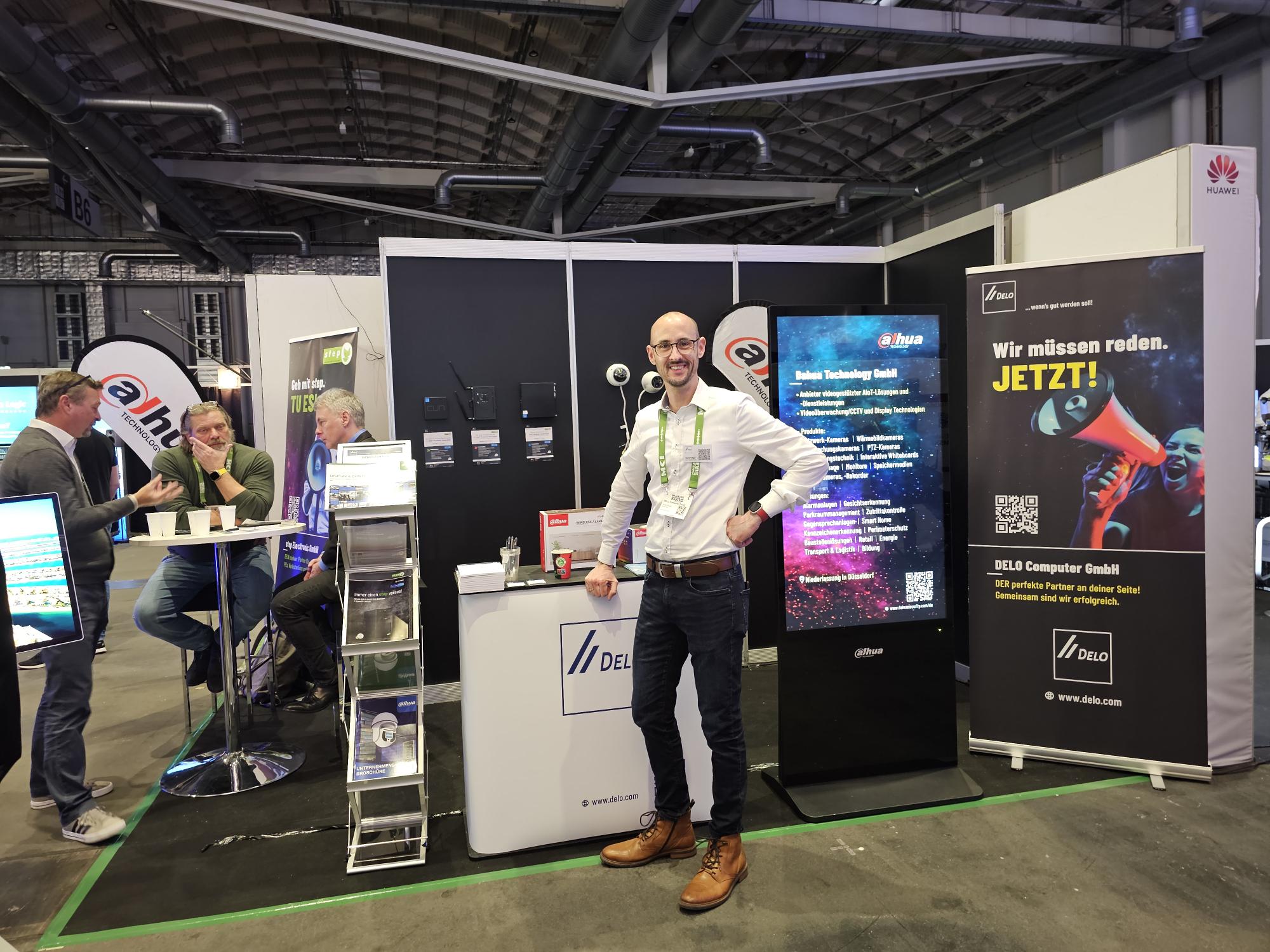 Erwachsener, Männlich, Mann, Person, Menschenmenge