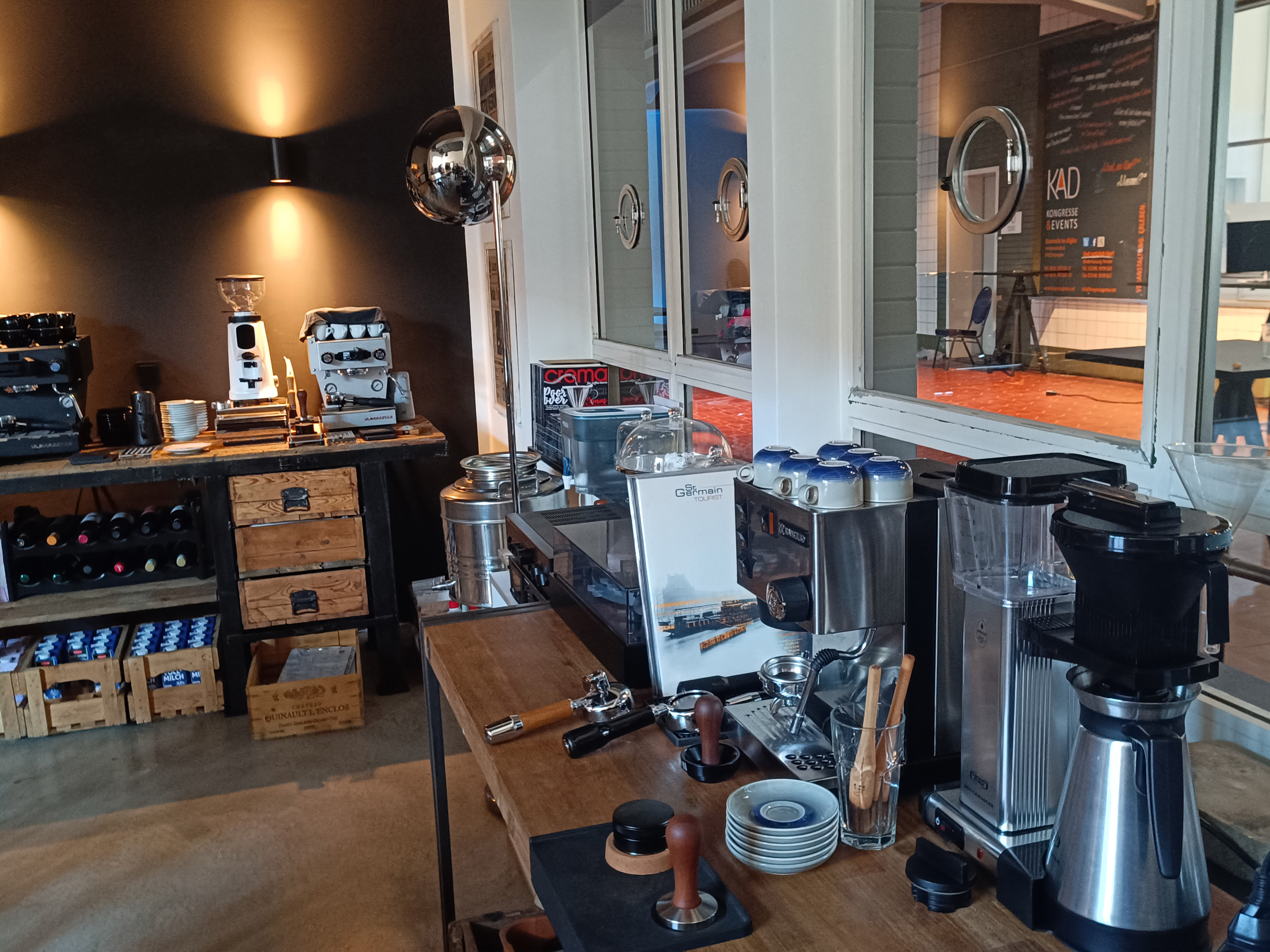 Kaffeemaschine, Espressomaschine, Küche, Barista-Ausrüstung, Werkstatt-Interieur