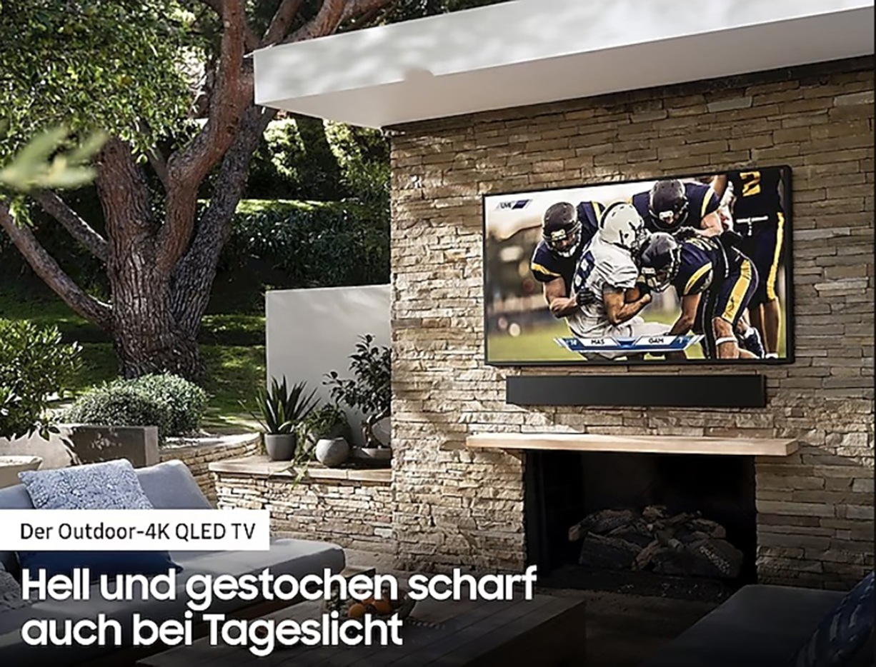 Samsung TV GQ75LST7D  75" Terrace-TV  (2025´er Modell) Drinnen, Innenarchitektur, Kamin, Hinterhof, Helm