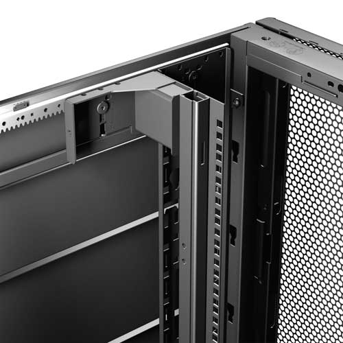 APC AR3140 - NetShelter SX 42U 750mm Wide x 1070mm Deep Networking Enclosure mit Sides Black