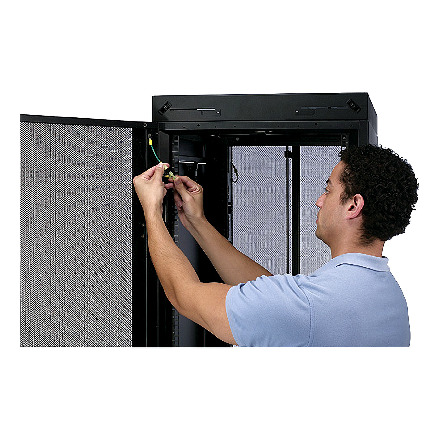 Serverrack, Netzwerk-Schrank, Installation, Kabelung, Technische Ausrüstung