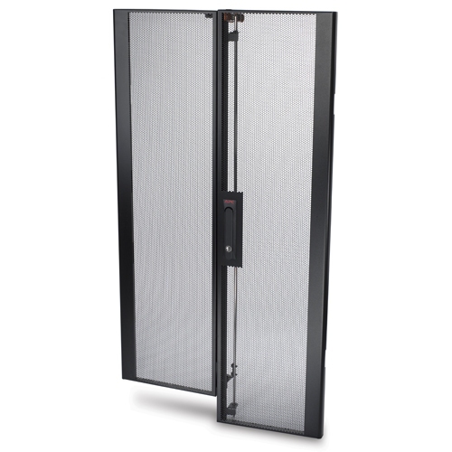 APC AR3104 - NetShelter SX 24U 600mm x 1070mm Deep Enclosure