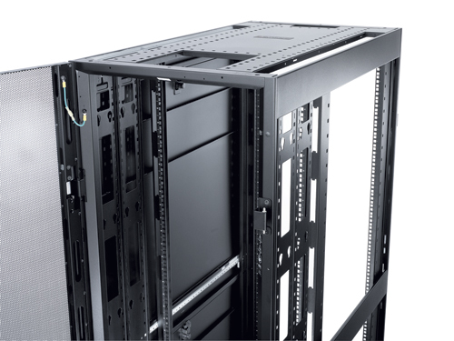 APC AR3307 - NetShelter SX 48U 600mm Wide x 1200mm Deep Enclosure mit Sides Black APC AR3307 - NetShelter SX 48U 600mm Wide x 1200mm Deep Enclosure mit Sides Black