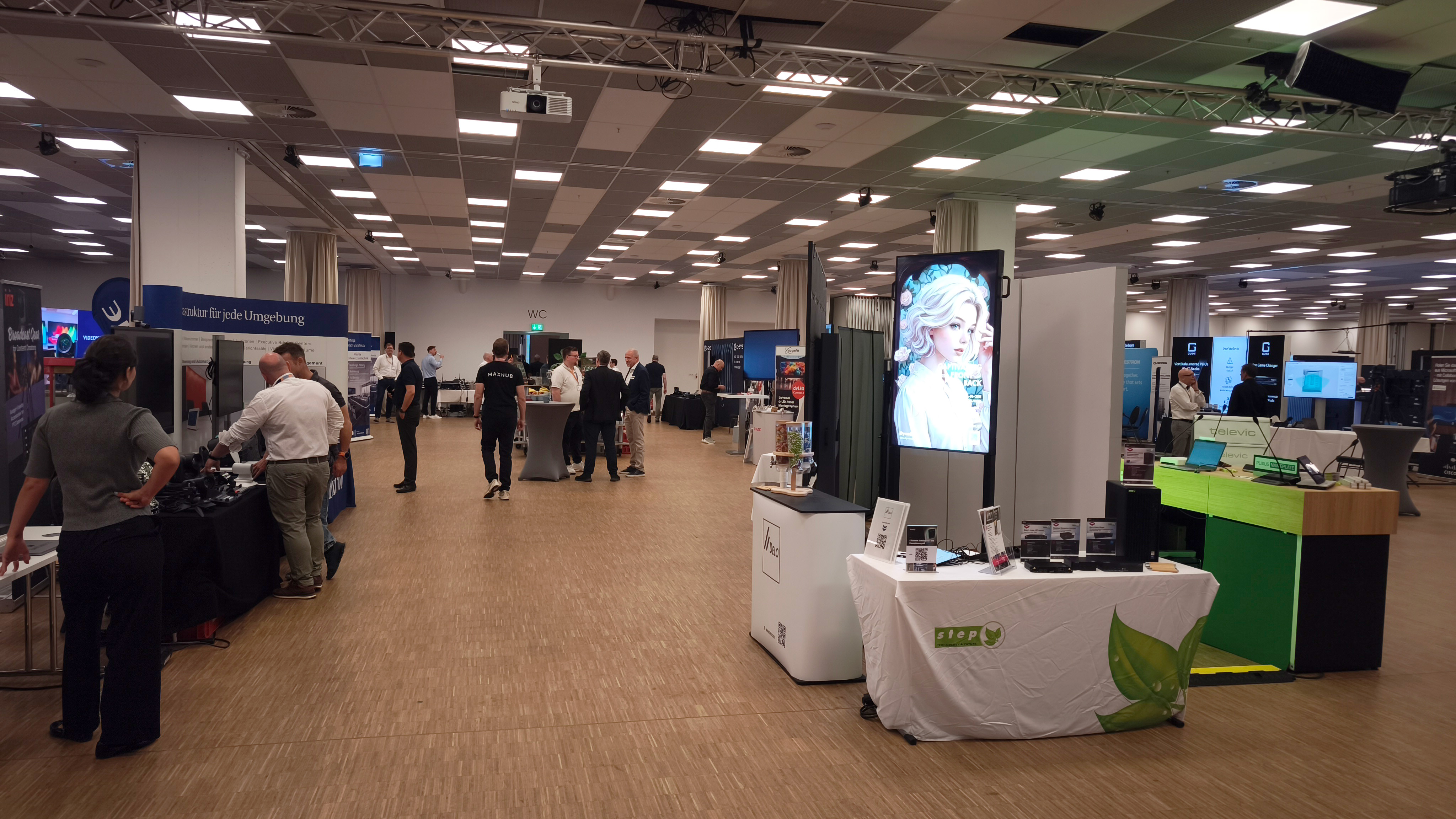 messe, ausstellung, technologie, digital signage, infostand