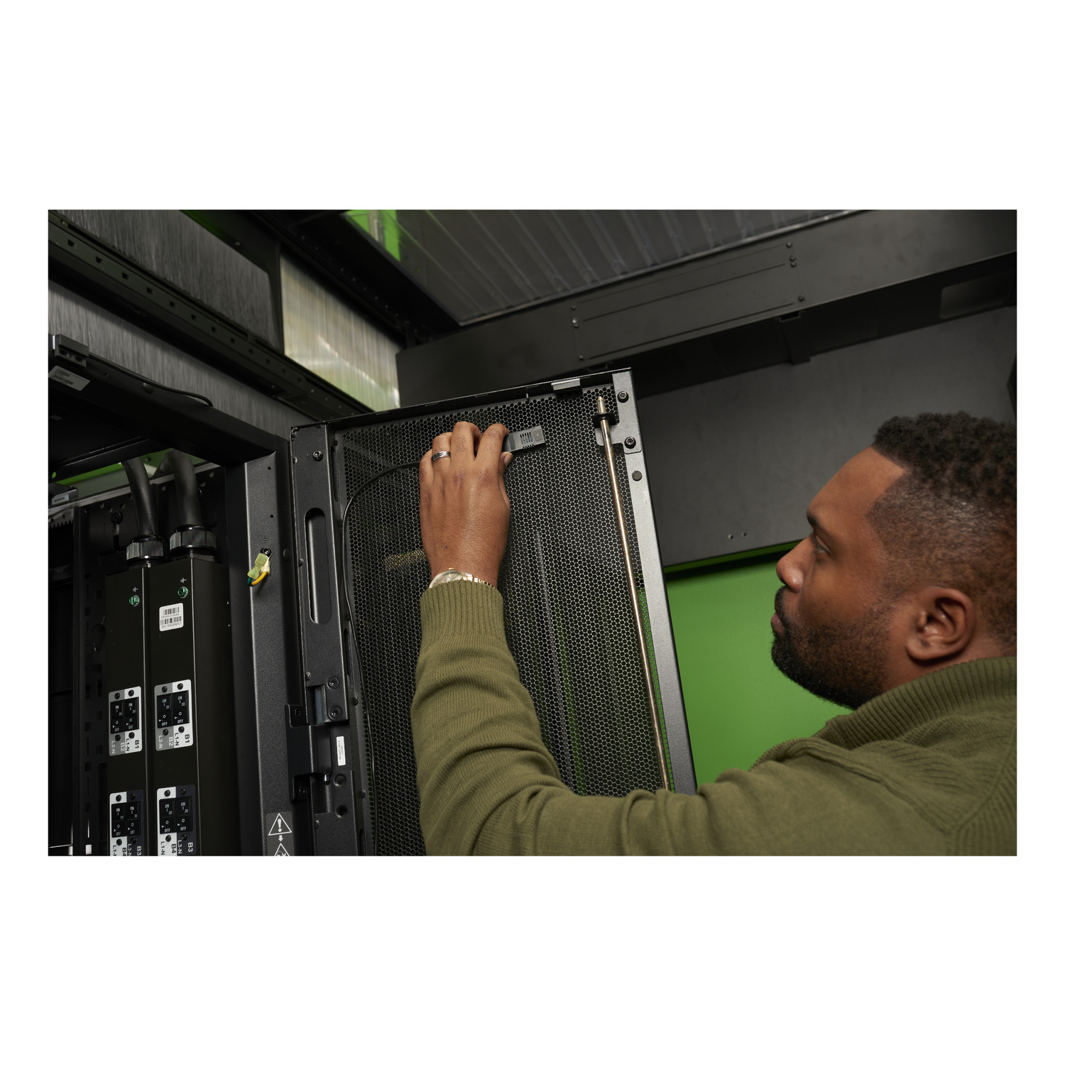 Server rack, Netzwerkgerät, Rechenzentrum, Metallgitter, Grün