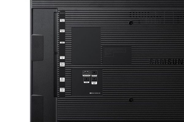 Samsung QM50R-A